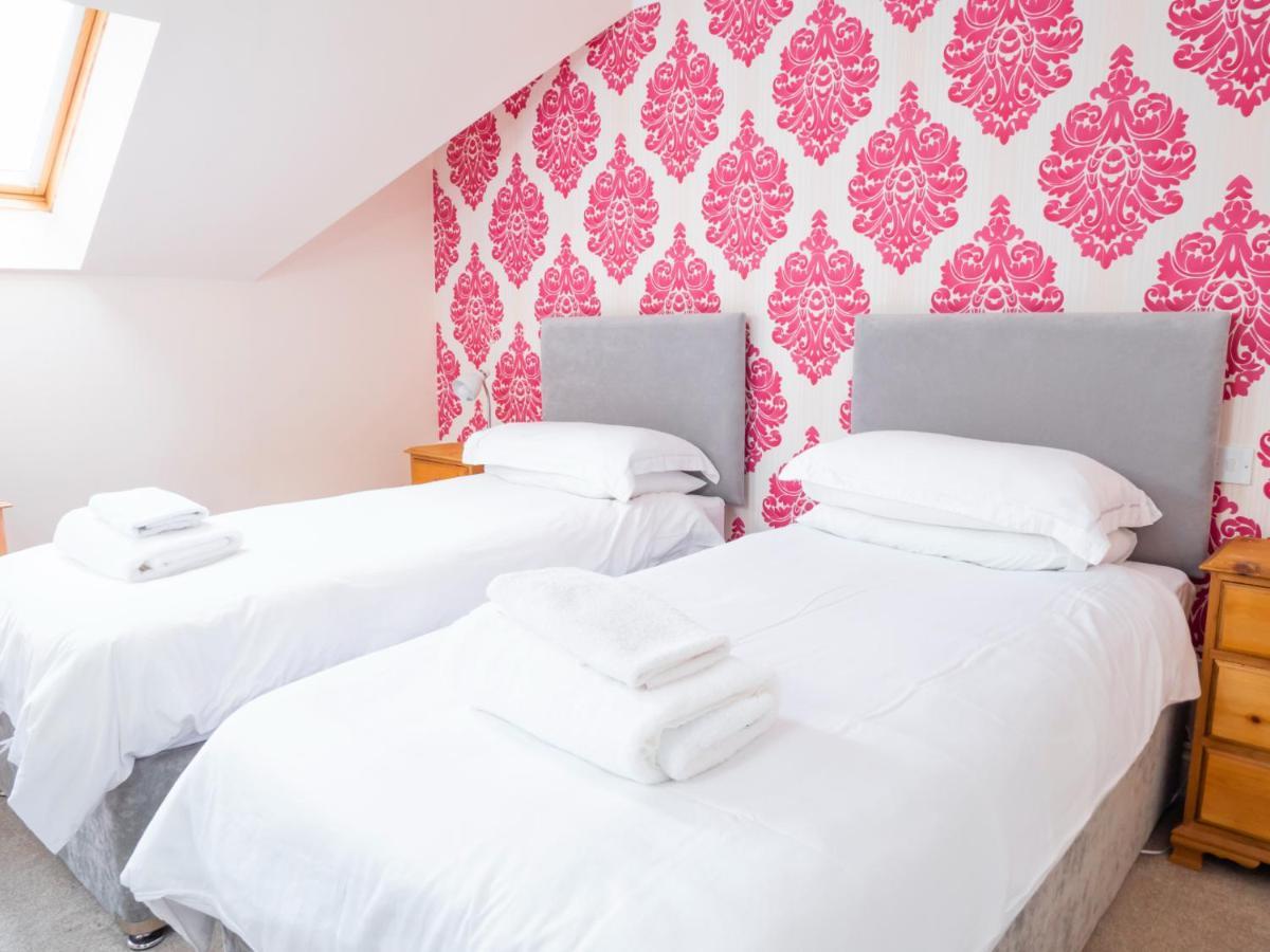 Ellingham Self-Catering Cottages Saint Peter Port Экстерьер фото
