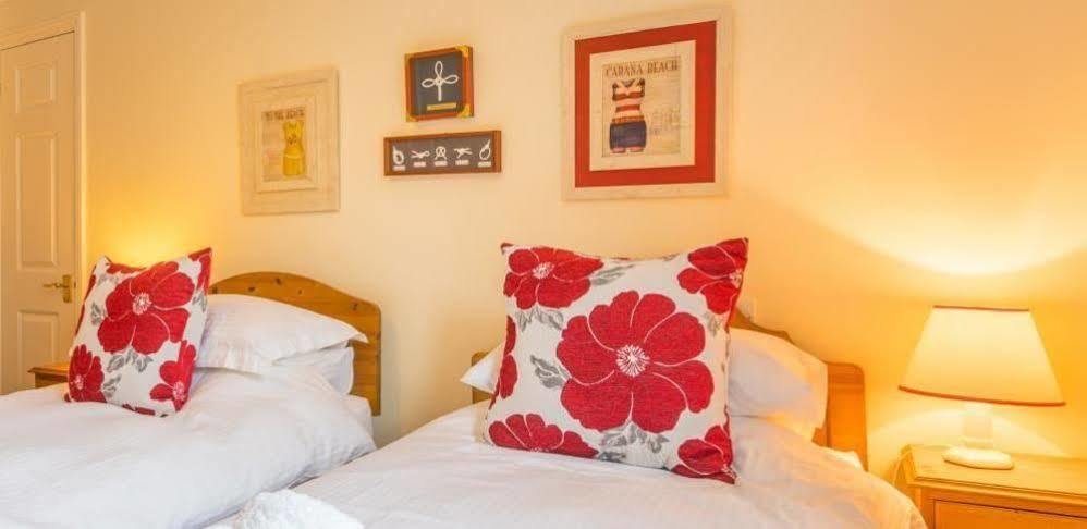 Ellingham Self-Catering Cottages Saint Peter Port Экстерьер фото